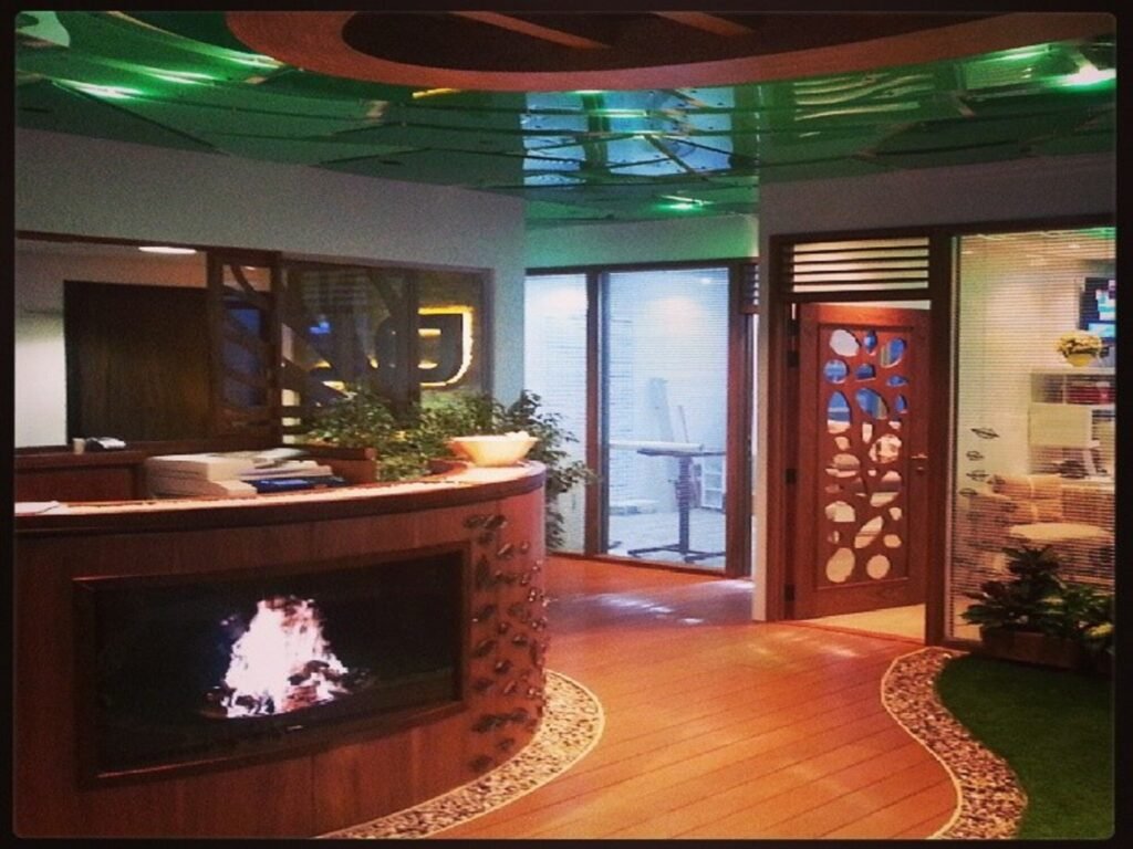 915502_712225698811198_351707991_n_2000x1500