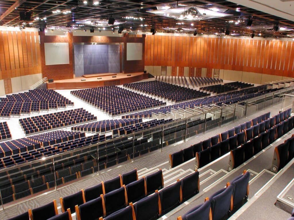 Covention_Center_-_Dubai_2000x1500