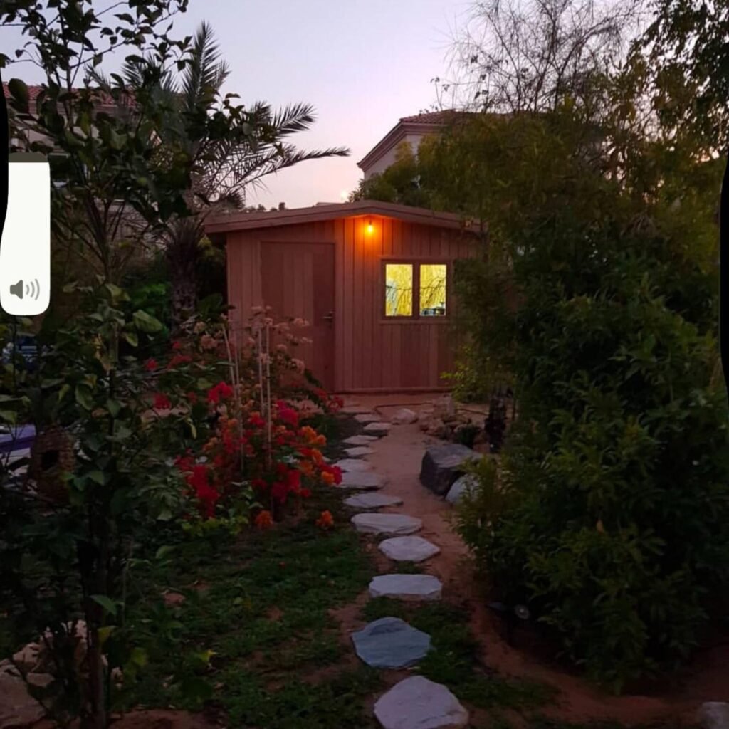 Wooden_Sheds_2000x2000